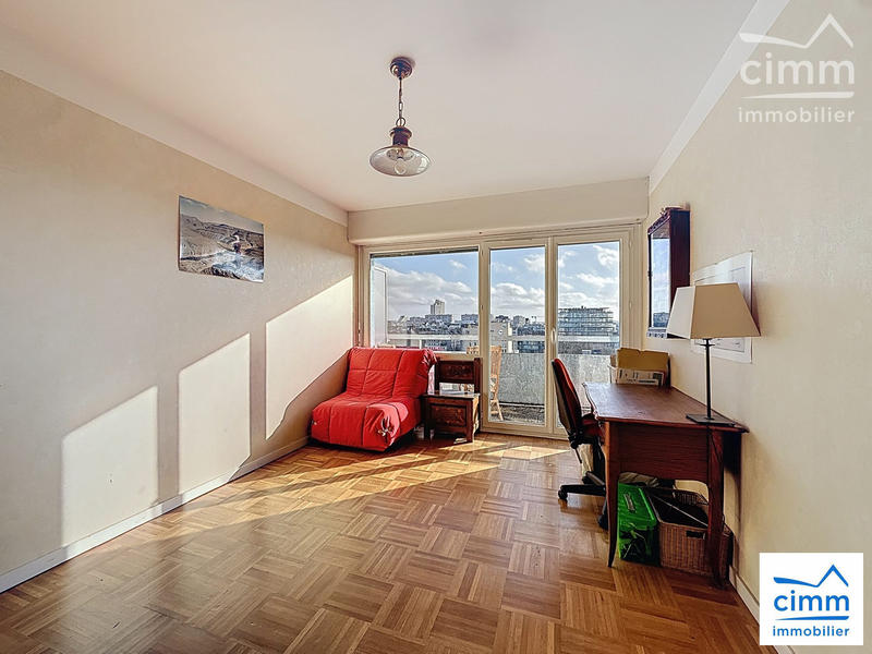 Appartement - 76 m² - 5 pièces