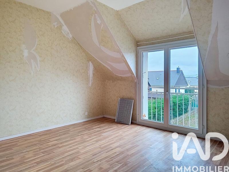 Maison - 93 m² - 5 pièces