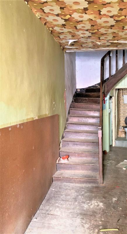 Maison - 220 m² - 6 pièces