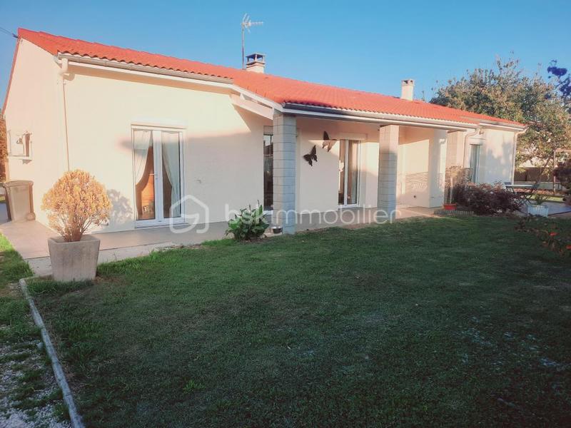 Maison traditionnelle - 107 m² - 4 pièces