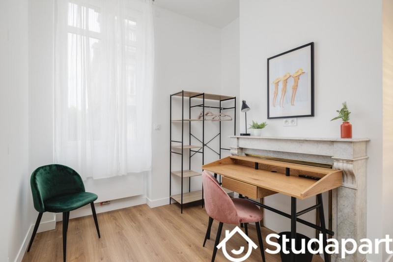 Chambre - 13 m² - 1 pièce