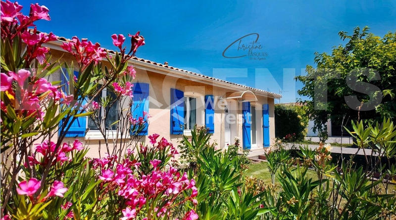 Maison - 90 m² - 5 pièces