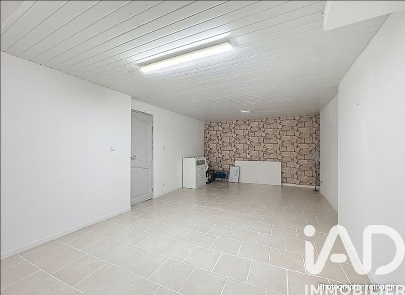 Maison - 227 m² - 8 pièces