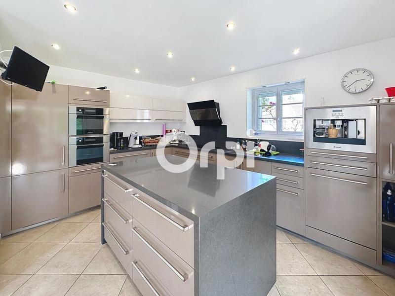 Maison - 139 m² - 5 pièces