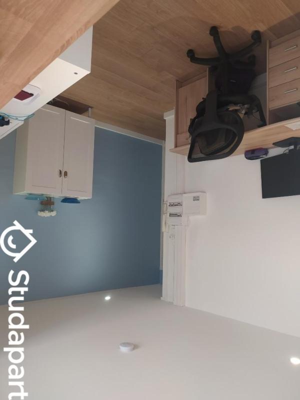 Chambre - 11 m² - 1 pièce