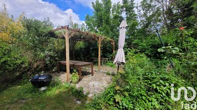 Maison - 260 m² - 9 pièces