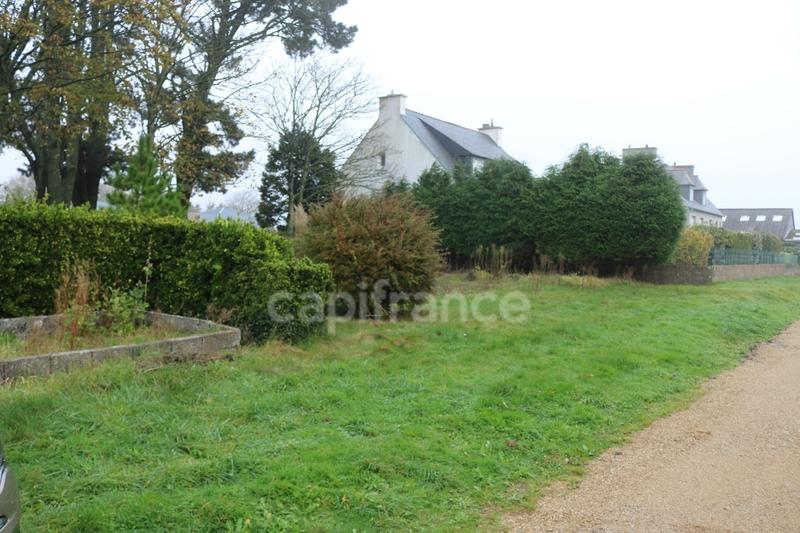 Terrain constructible - 608 m²