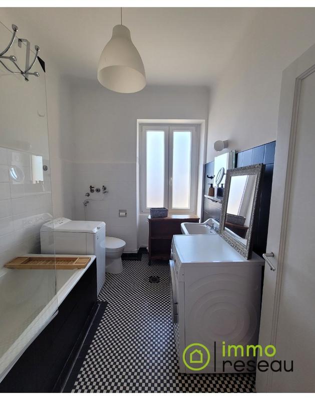 Maison - 148 m² - 5 pièces