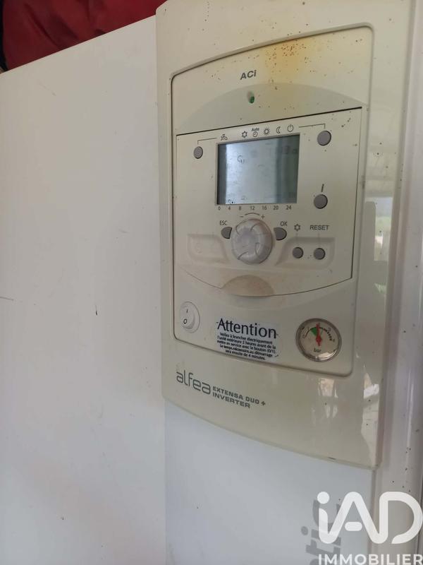 Maison - 96 m² - 4 pièces