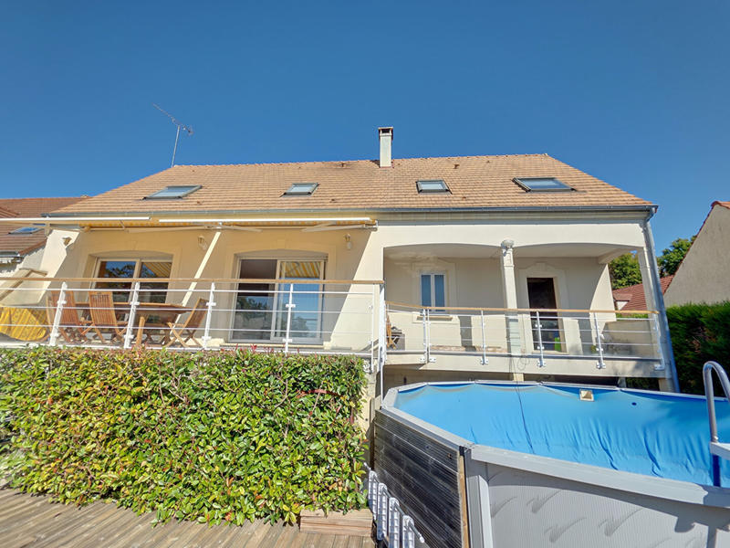Maison - 173 m² - 6 pièces