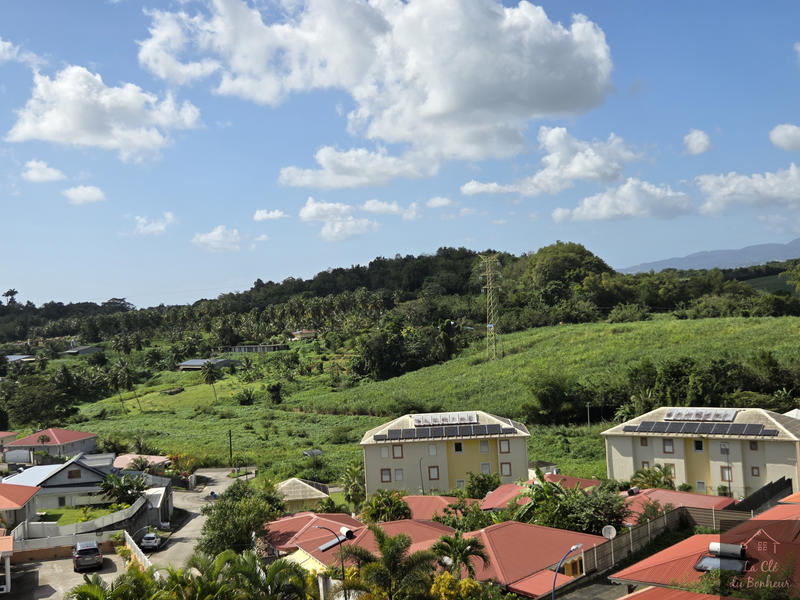 Villa - 87 m² - 4 pièces