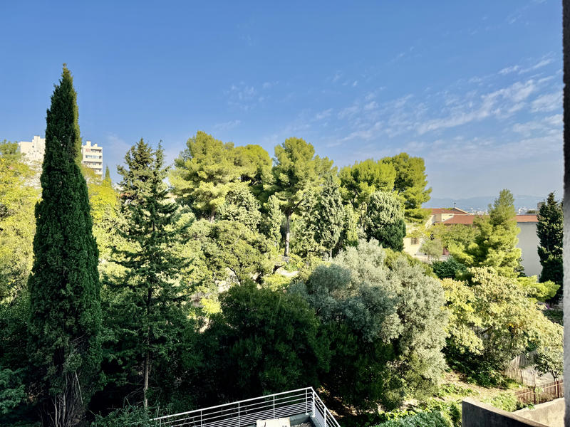 Appartement - 80 m² - 3 pièces