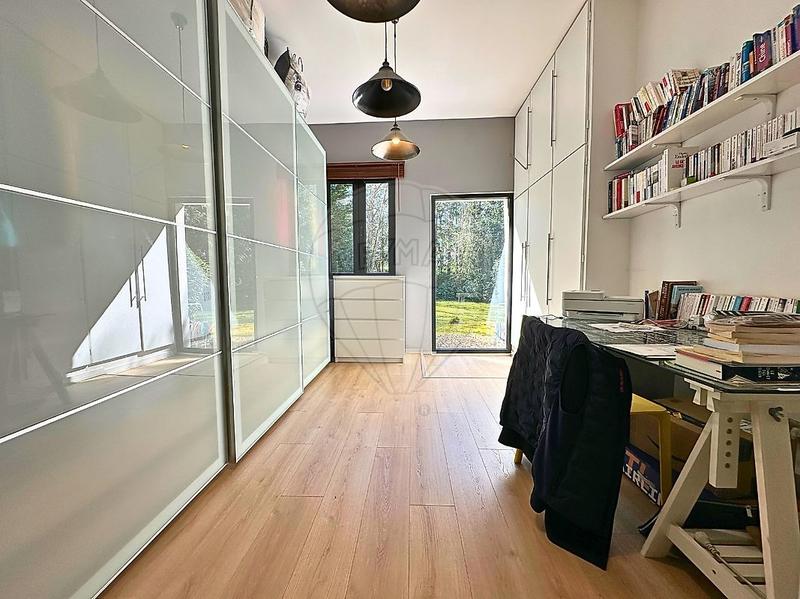 Maison - 175 m² - 8 pièces