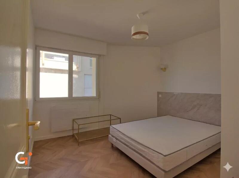 Appartement - 93 m² - 4 pièces