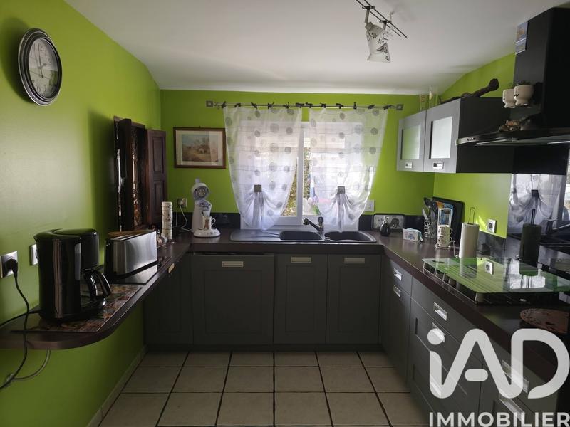 Maison - 104 m² - 4 pièces