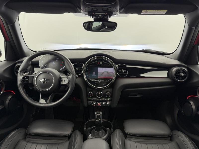 Mini 5 portes Hatch F55 Lci II Cooper s 178 ch Finition Camden