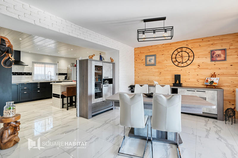 Maison - 140 m² - 6 pièces