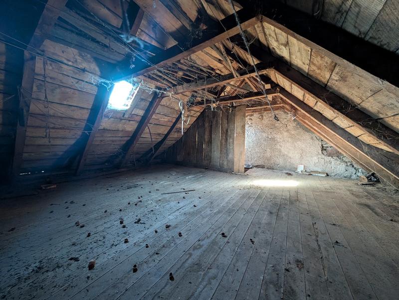 Maison ancienne - 105 m² - 5 pièces