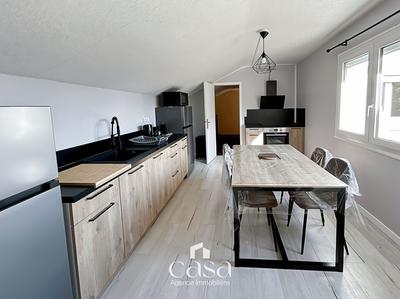 Appartement - 9 m² - 5 pièces