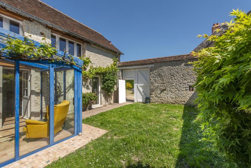 Maison - 289 m² - 8 pièces