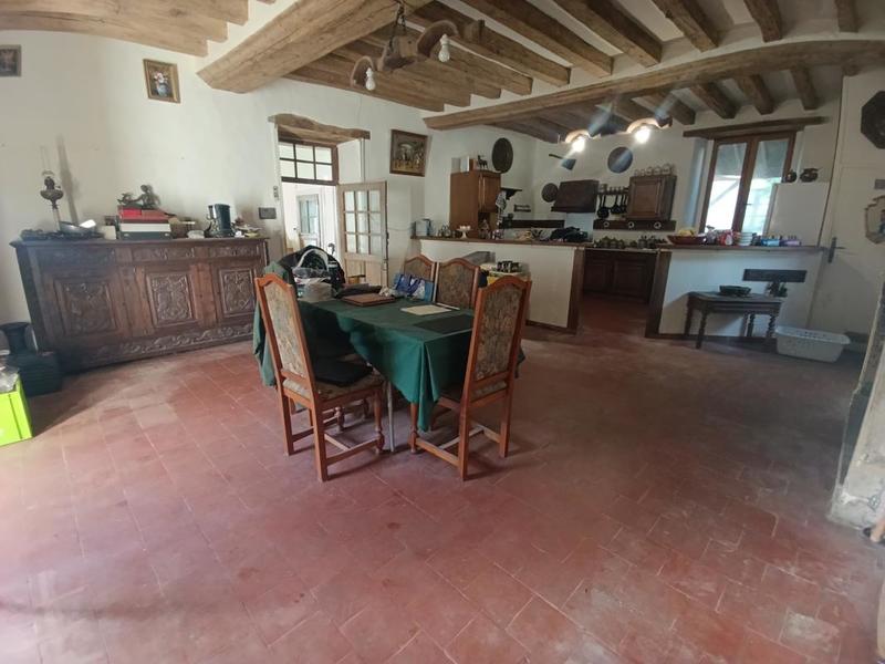 Maison - 182 m² - 6 pièces