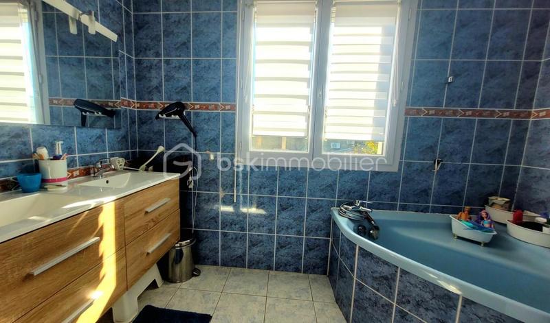 Maison - 135 m² - 6 pièces