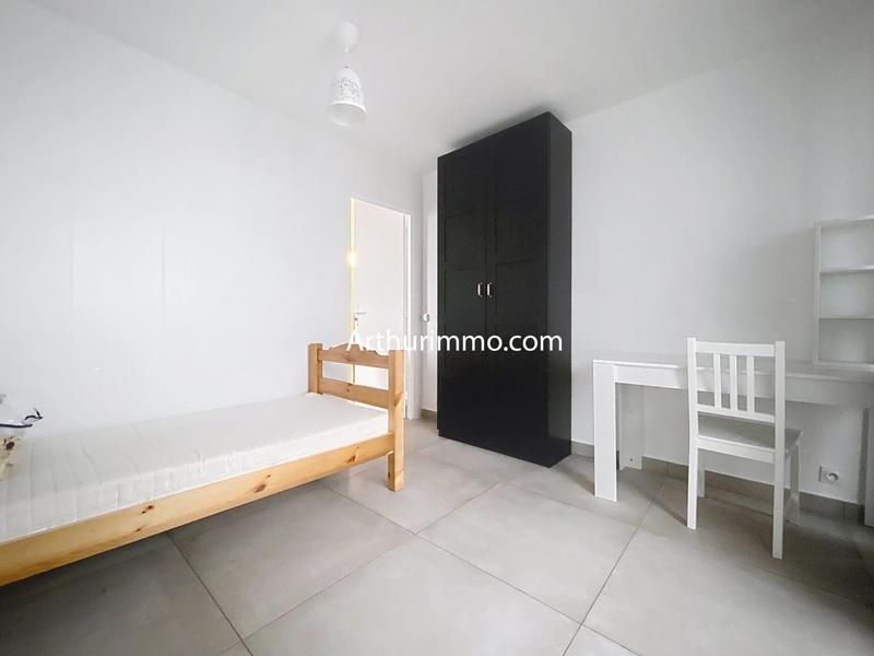 Appartement - 90 m² - 4 pièces