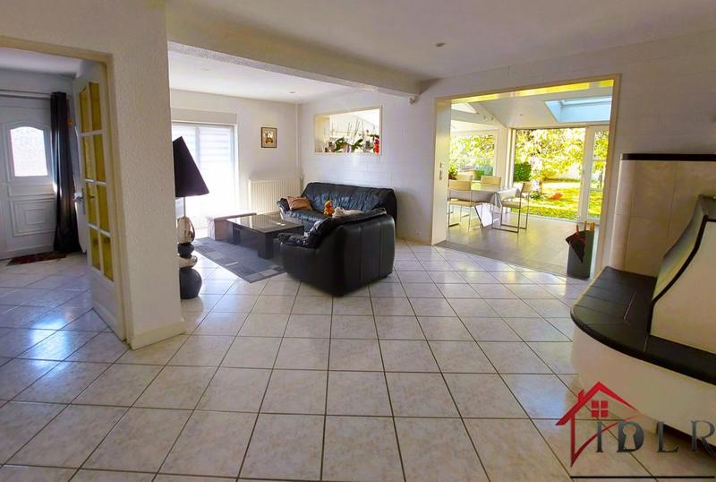 Demeure - 190 m² - 6 pièces