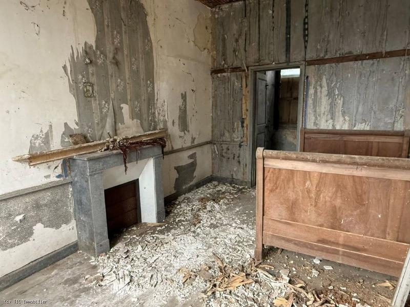 Maison - 253 m² - 8 pièces