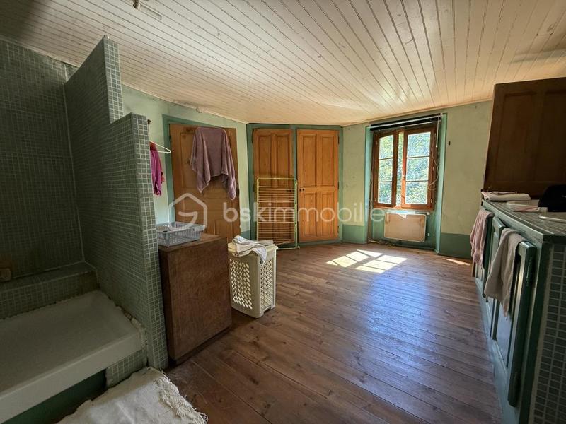 Maison ancienne - 176 m² - 6 pièces