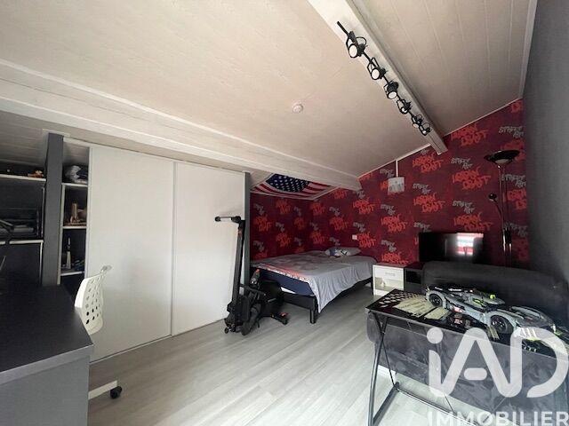 Maison - 170 m² - 8 pièces