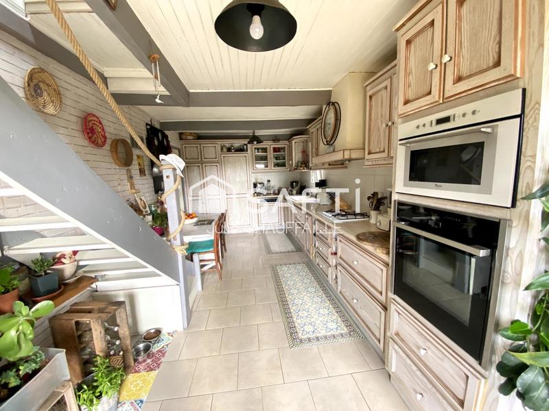 Maison - 131 m² - 6 pièces