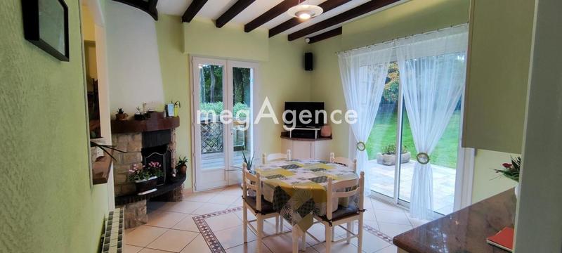 Maison - 168 m² - 6 pièces