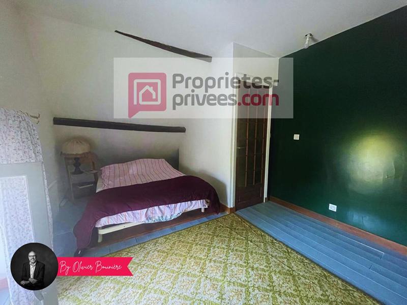 Maison - 216 m² - 6 pièces