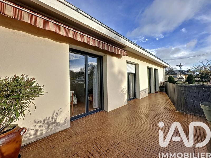 Maison - 140 m² - 8 pièces