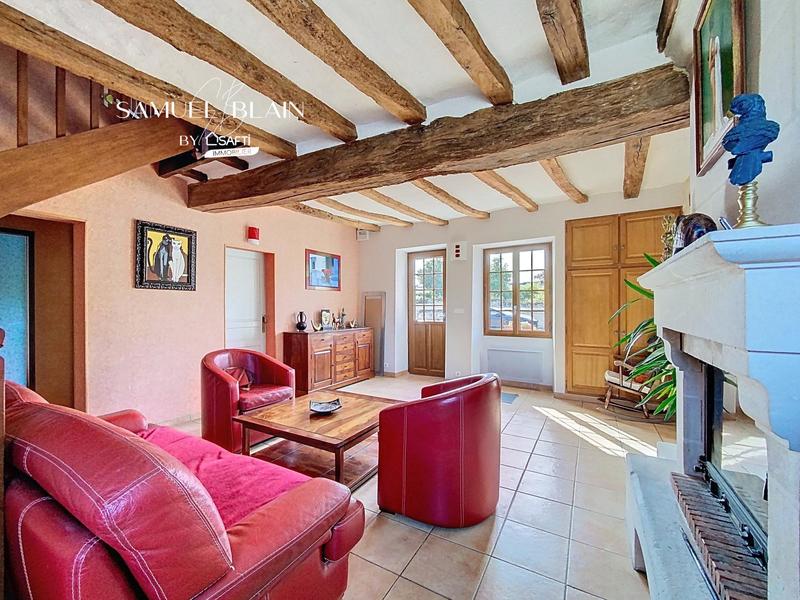 Maison - 170 m² - 9 pièces