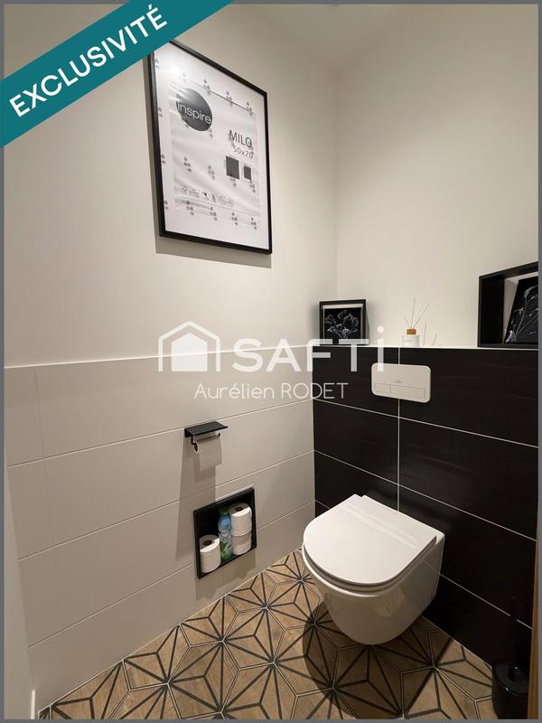 Maison - 270 m² - 7 pièces