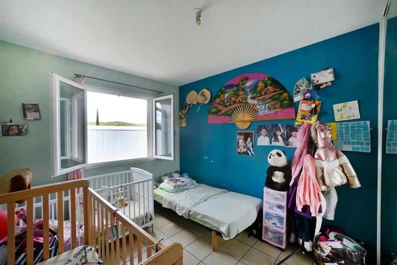 Propriété - 520 m² - 8 pièces