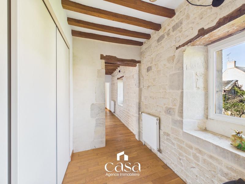 Maison ancienne - 349 m² - 9 pièces