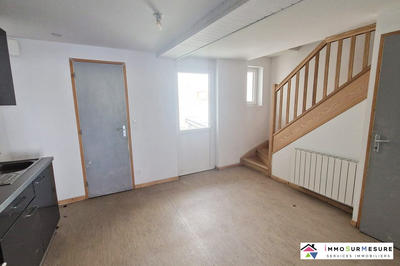 Maison - 70 m² - 5 pièces