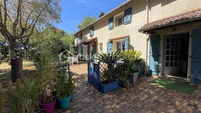 Maison de domaine équestre - 323 m² - 8 pièces