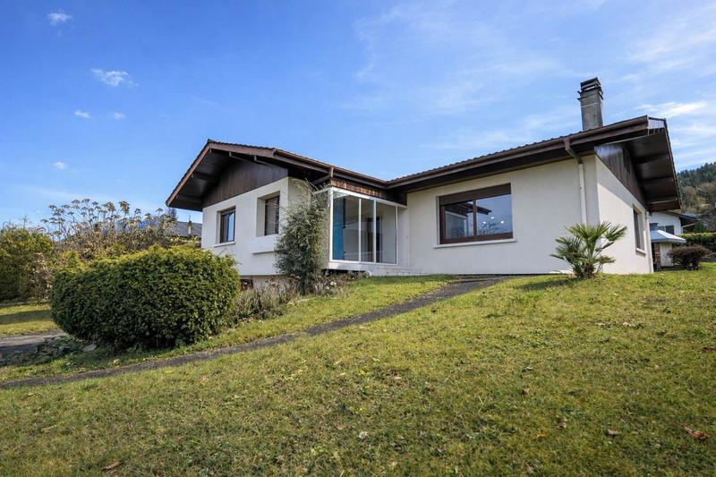 Maison - 121 m² - 3 pièces