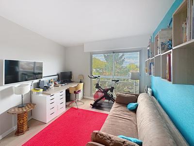 Appartement - 104 m² - 5 pièces