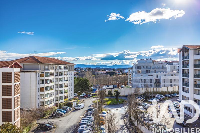 Appartement - 81 m² - 4 pièces