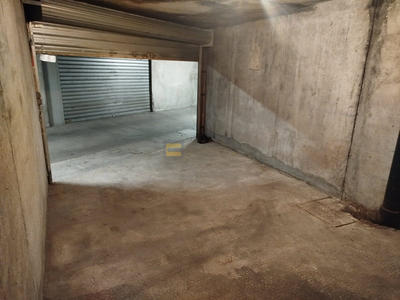 Parking / Garage - 14 m²