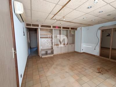 Maison - 244 m² - 6 pièces