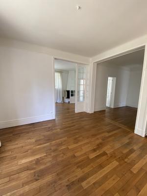 Maison - 190 m² - 9 pièces