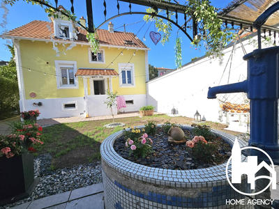 Maison - 110 m² - 5 pièces