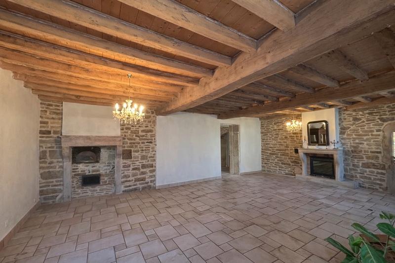 Maison - 200 m² - 6 pièces