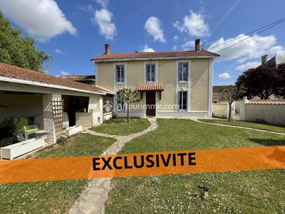 Maison - 117 m² - 12 pièces